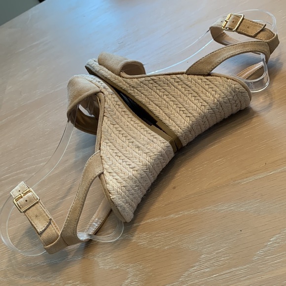 Charlotte Russe Wedge Peep toe sandals, new without box, size 6 - Picture 6 of 8